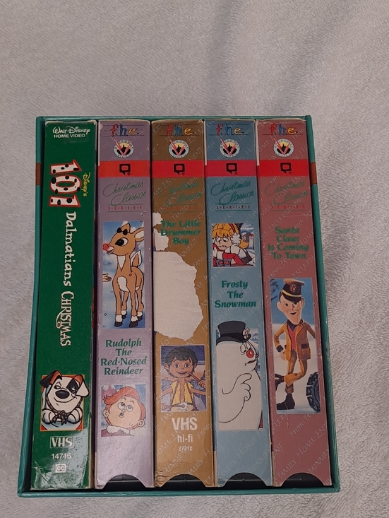 Other - Vintage VHS Holiday Cartoon Collection - Green